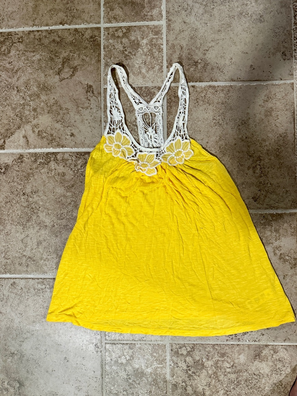 Lace-Back Yellow Tank Top with Floral Detail